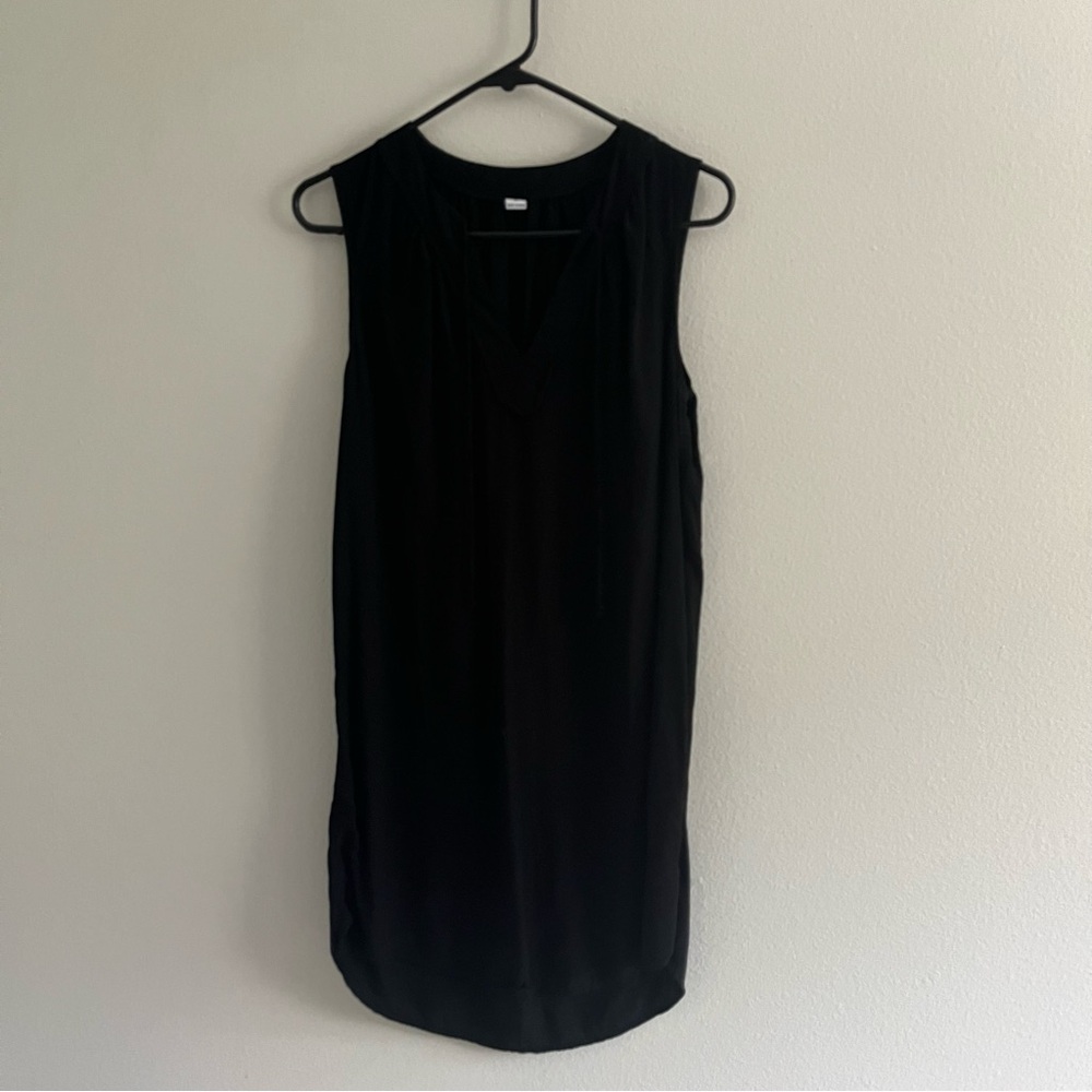 Old Navy • Versatile Black‎ Shift Dress